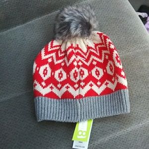 Pom Pom Beanie